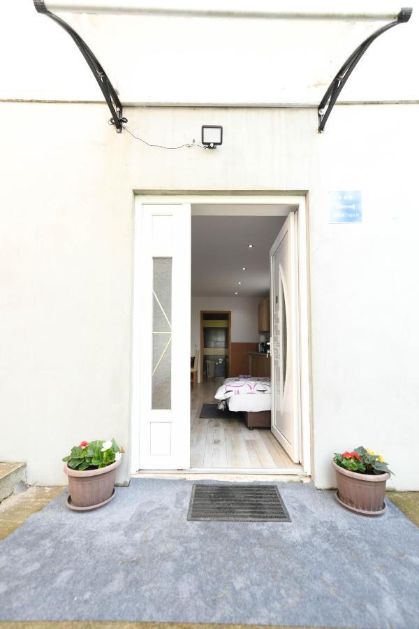Apartman Jakov 拉科维察 外观 照片