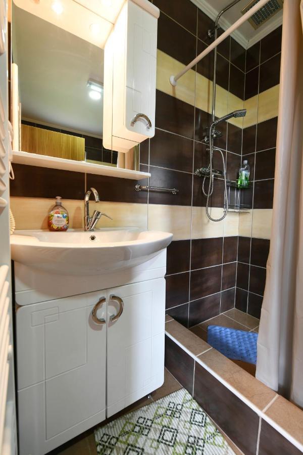 Apartman Jakov 拉科维察 外观 照片