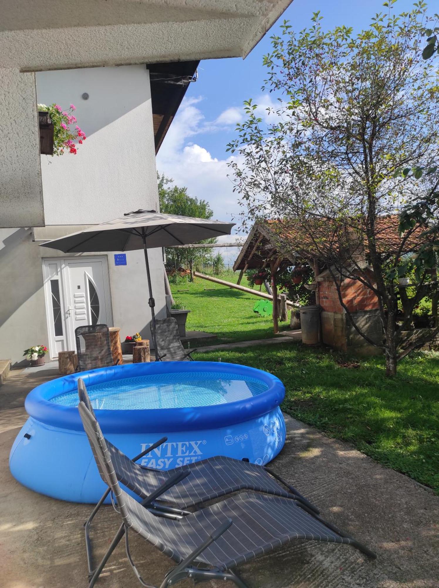 Apartman Jakov 拉科维察 外观 照片